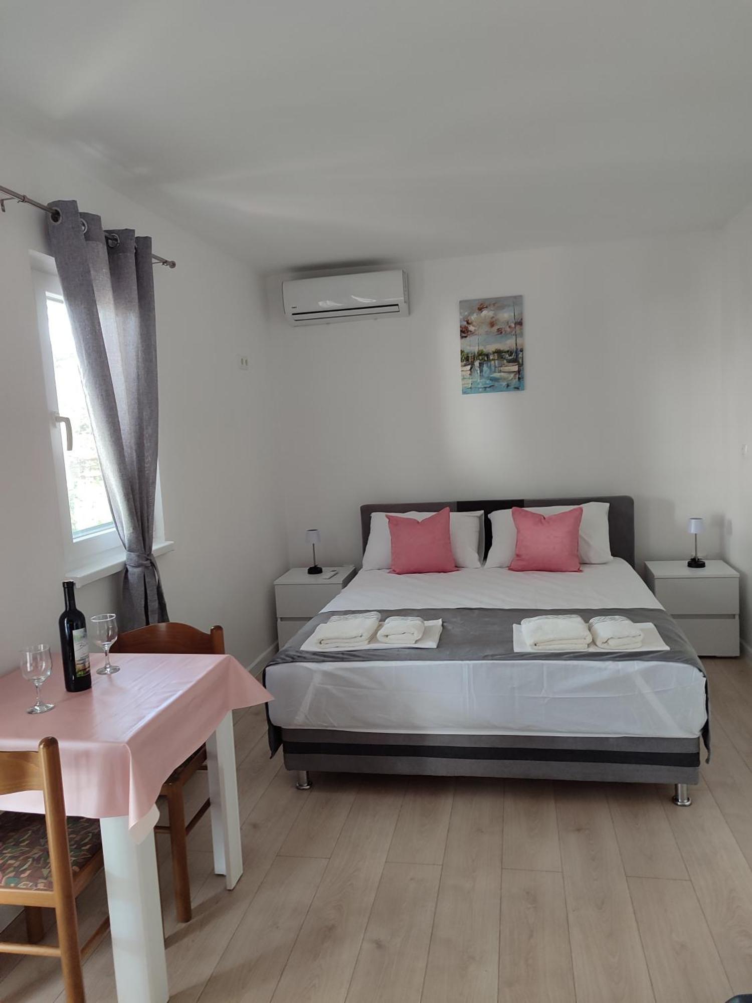 Apartments Glibic Zaostrog Ngoại thất bức ảnh