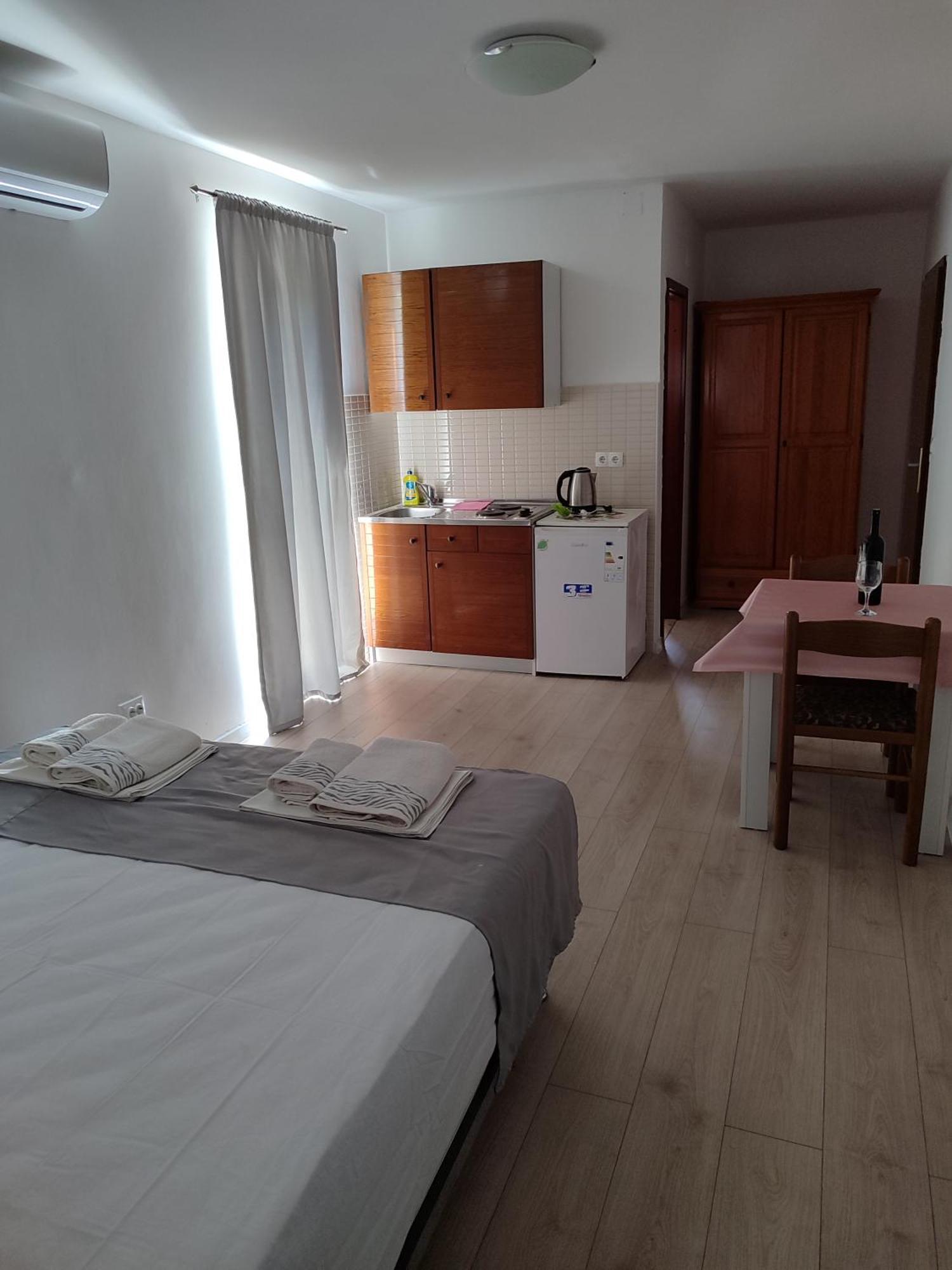 Apartments Glibic Zaostrog Ngoại thất bức ảnh